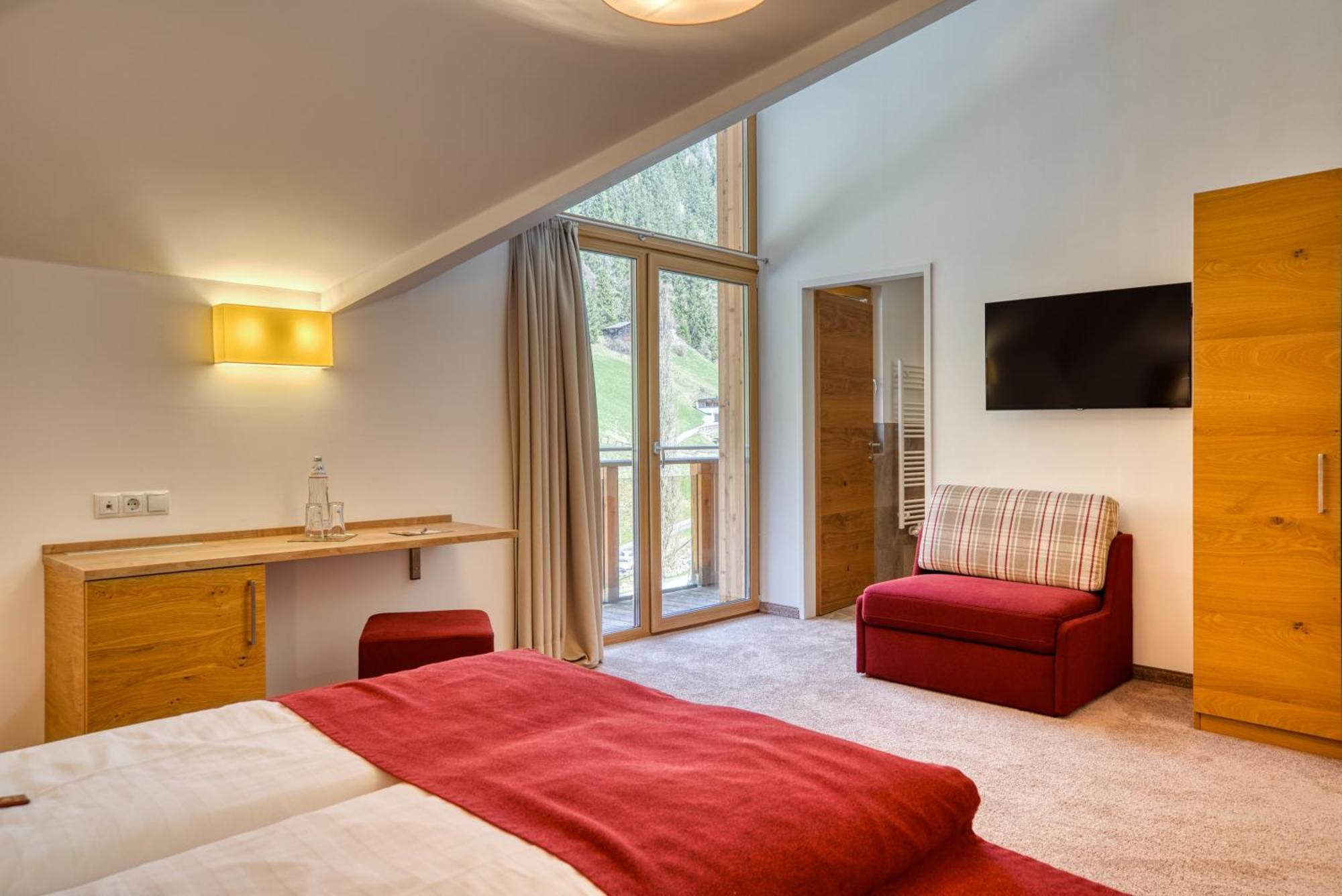 Mallaun Hotel.Erlebnis See Buitenkant foto