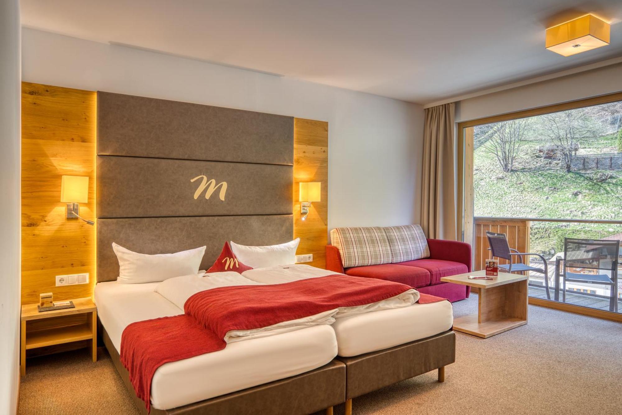 Mallaun Hotel.Erlebnis See Buitenkant foto