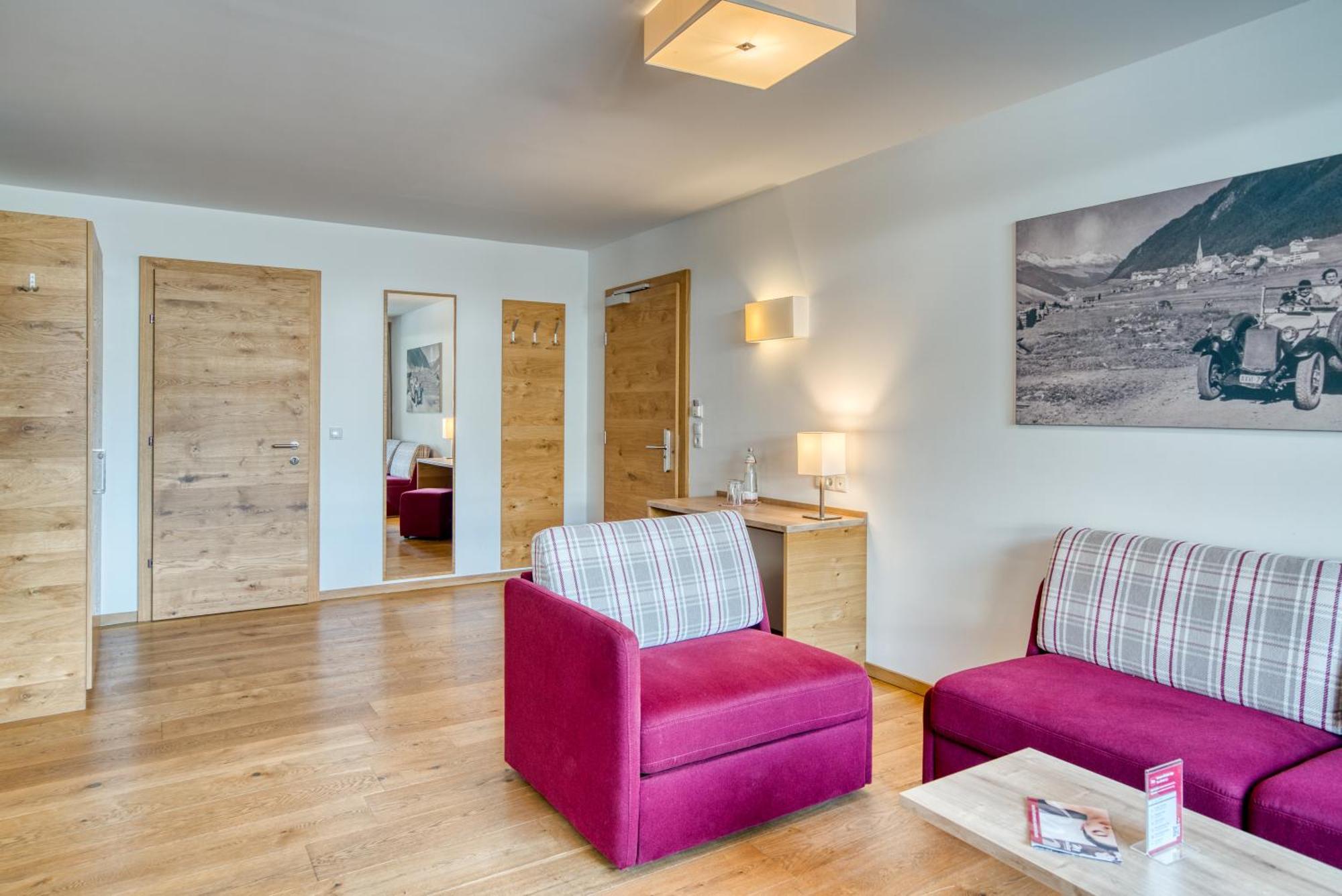 Mallaun Hotel.Erlebnis See Buitenkant foto