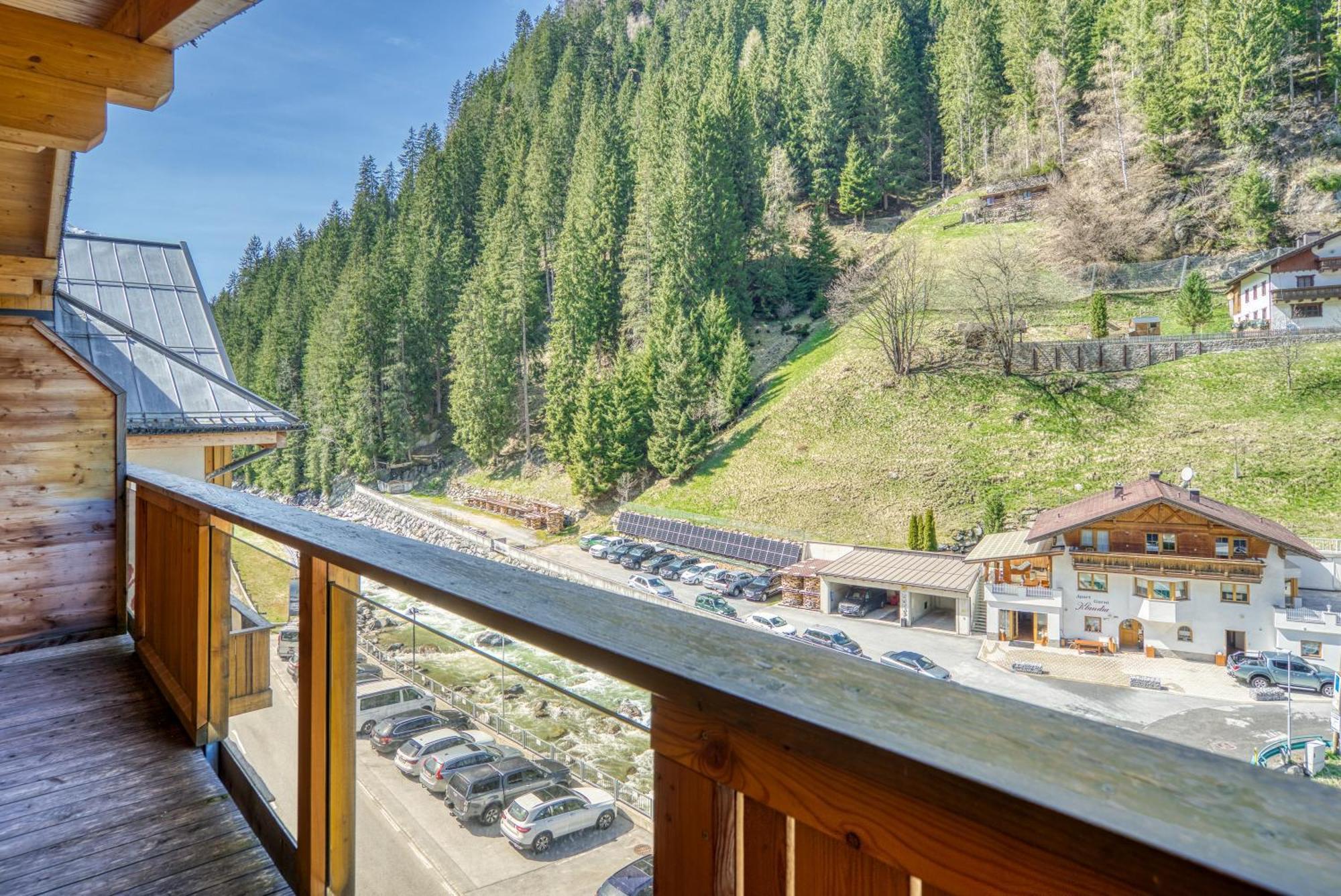 Mallaun Hotel.Erlebnis See Buitenkant foto